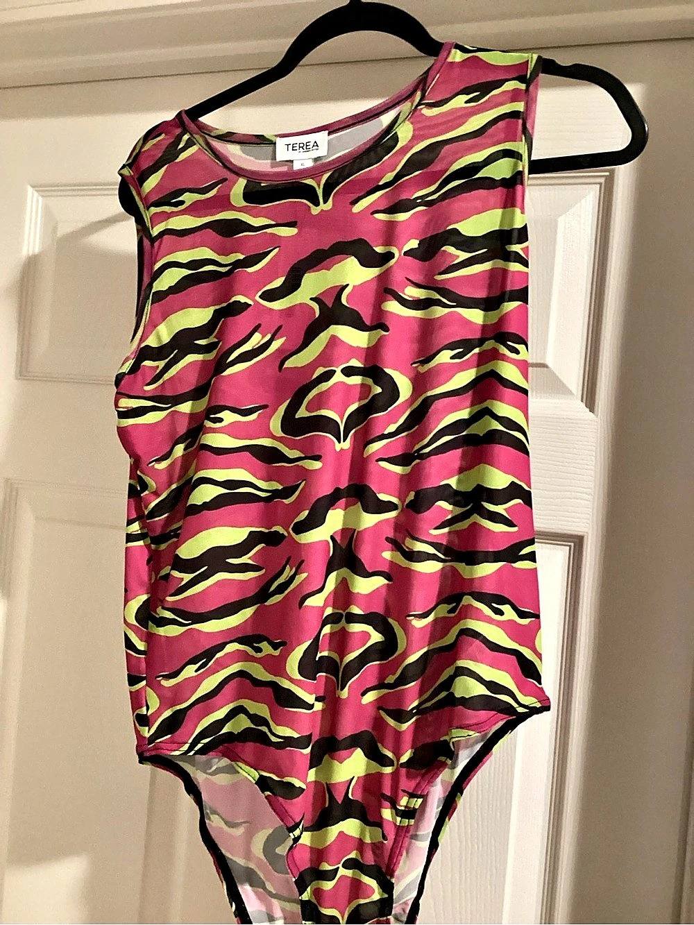 Terea Bodysuit in Pink & Green XL